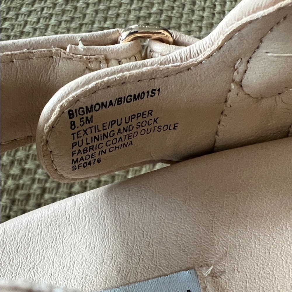 Steve Madden Bigmona Raffia Sandals in 8.5 - Picture 6 of 7